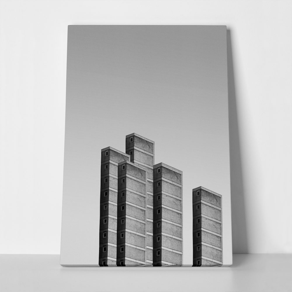 Πίνακας σε Καμβά BLACK AND WHITE ARCHITECTURAL CONCRETE APARTMENT BUILDING